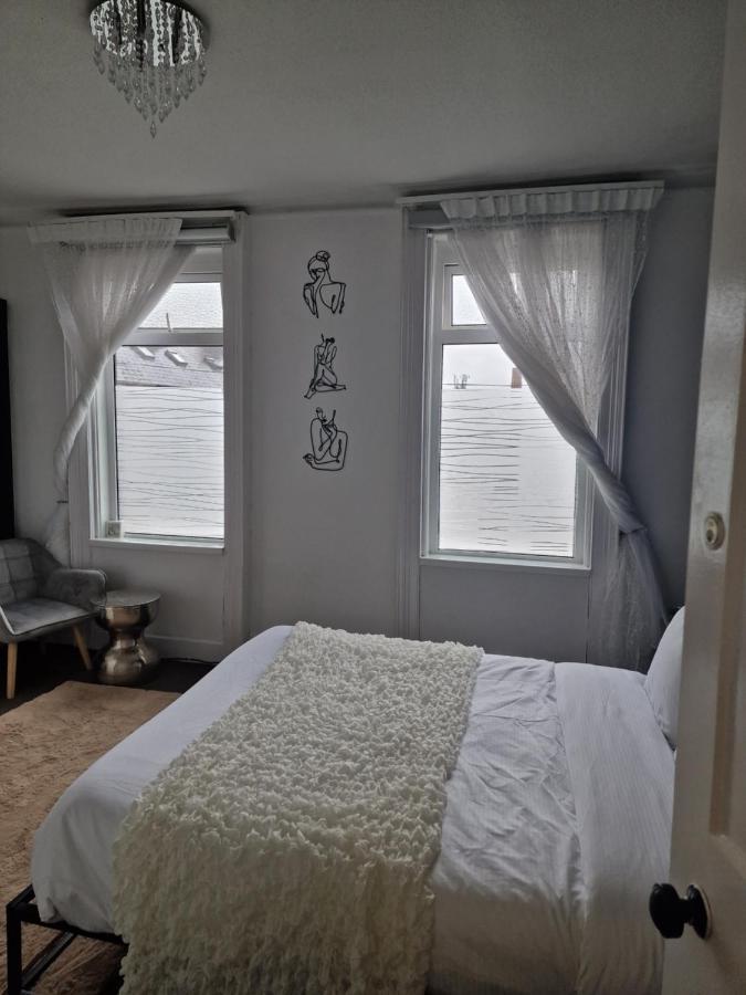 Double Rooms, Free Continental Breakfast, Pics And Full Address Sent After Booking, 2 Miles To City Centre Belfast Exterior photo
